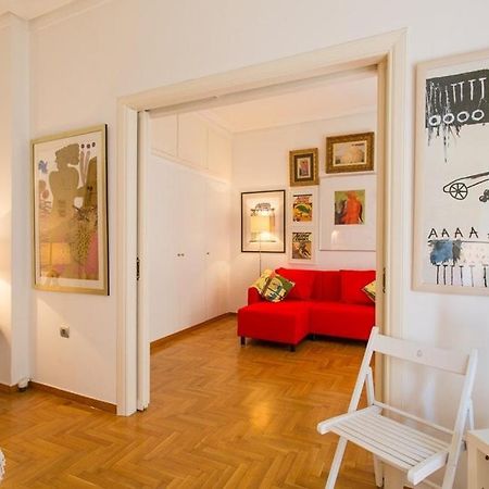 A Cozy Apt In Kolonaki Of Афины Экстерьер фото