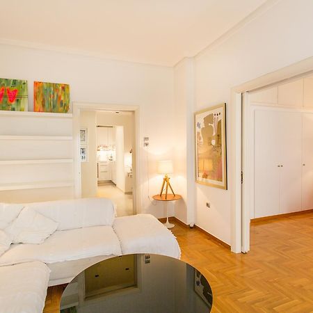 A Cozy Apt In Kolonaki Of Афины Экстерьер фото