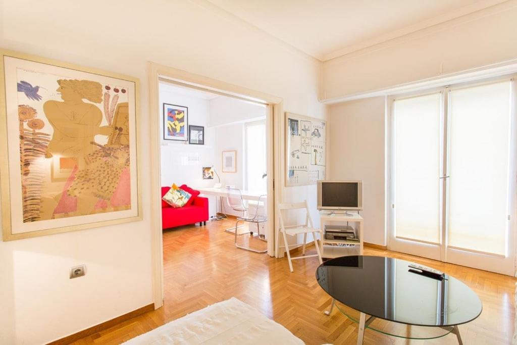 A Cozy Apt In Kolonaki Of Афины Экстерьер фото